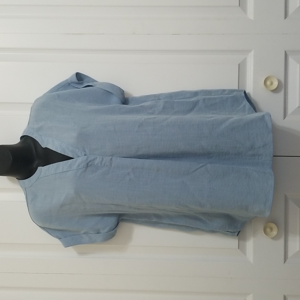 EUC RACHEL Rachel Roy Sz Med Light Blue Rayon Blend Short Slee